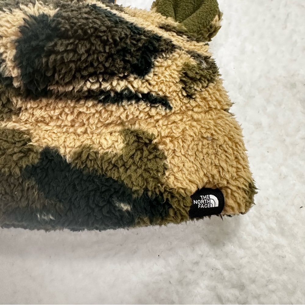 Baby Sherpa North Face Beanie Hat - Picture 2 of 13
